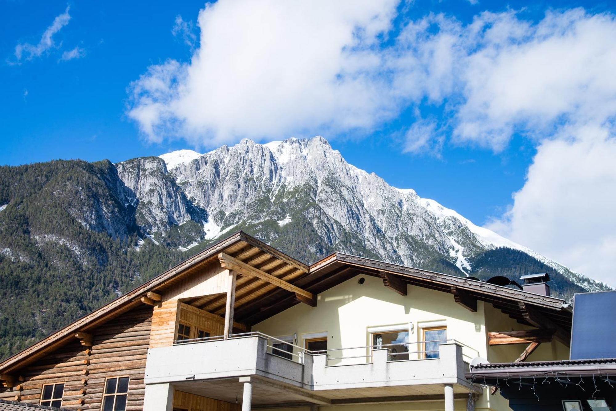 Bergjuwel Apartment Nassereith Bagian luar foto